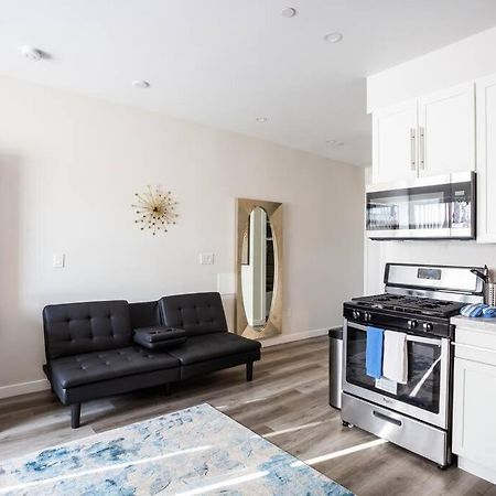 Luxurious Furnished Studio W Full Kitchen In Sd San Diego Extérieur photo