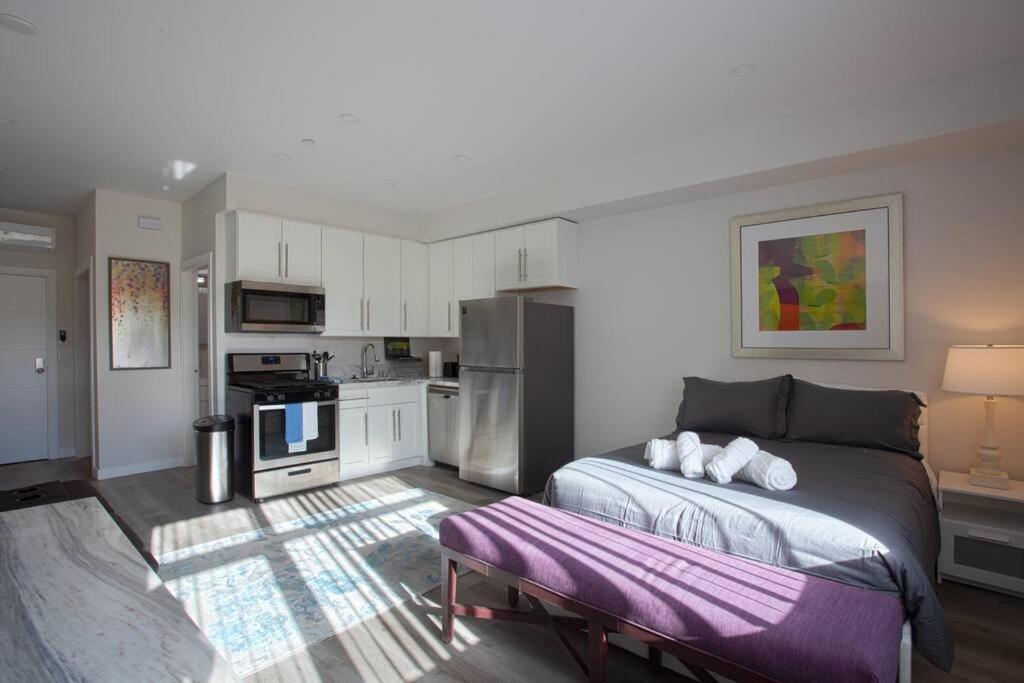 Luxurious Furnished Studio W Full Kitchen In Sd San Diego Extérieur photo