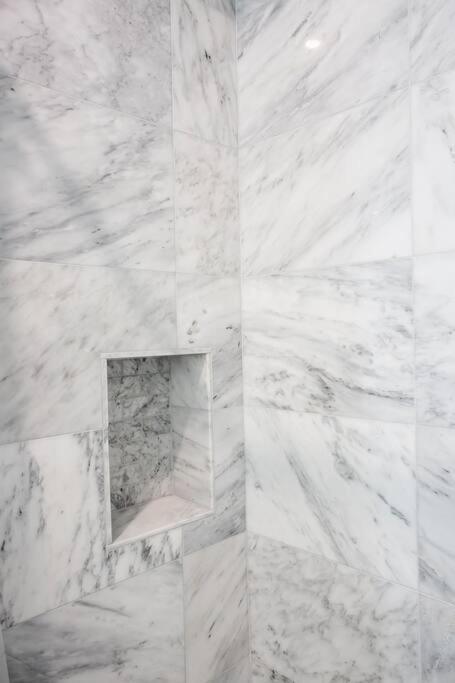 Luxurious Furnished Studio W Full Kitchen In Sd San Diego Extérieur photo